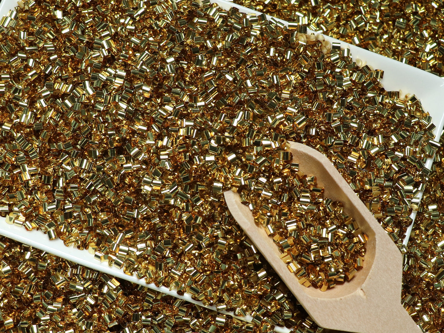 Bulk Gold 18k Metallic Crispy Bingsu Beads